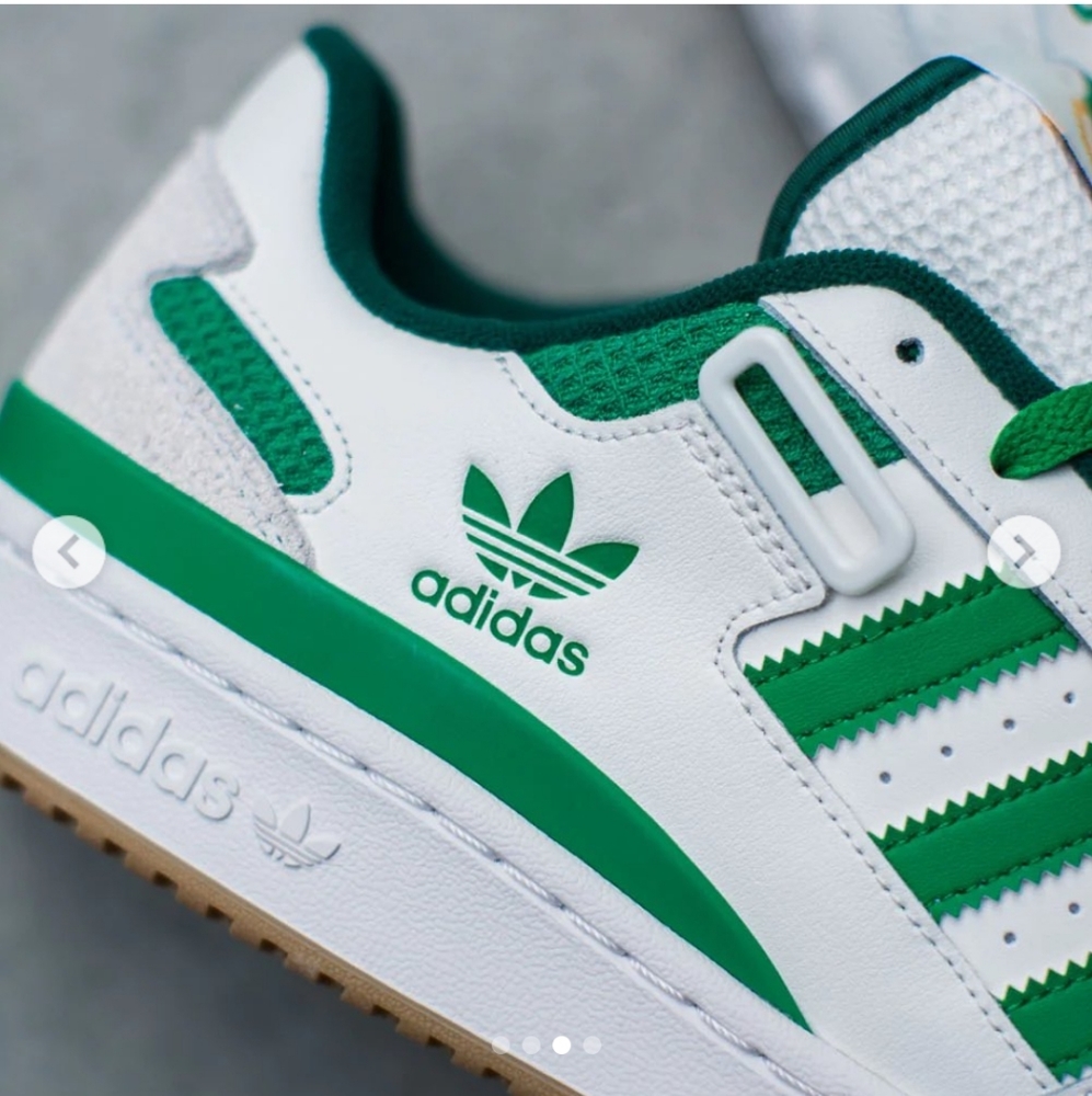 NWT Adidas Men's Forum Low White and Green Sneakers - Picture 2 of 10
